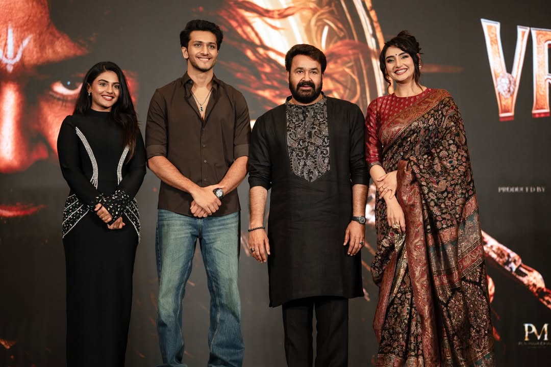 IMG 20251221 WA0086 ಅಬ್ಬರಿಸಿ ಬೊಬ್ಬರಿದ ಮೋಹನ್ ಲಾಲ್ - 'ವೃಷಭ' ಚಿತ್ರದ ಟ್ರೈಲರ್ ಔಟ್