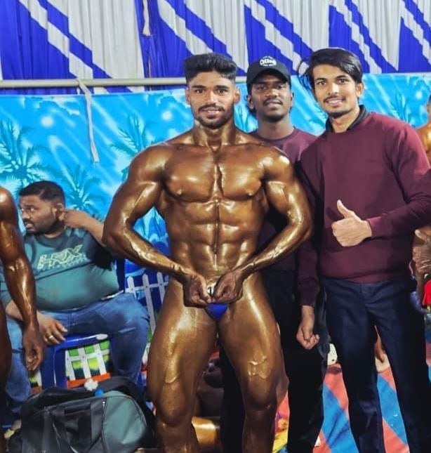 image editor output image1207619304 17663940068505123840625239537537 ರಾಜ್ಯ ಮಟ್ಟದ ದೇಹದಾರ್ಢ್ಯ ಸ್ಪರ್ಧೆಯಲ್ಲಿ ಮಿಂಚಿದ - ರಿಪ್ಪನ್ ಪೇಟೆಯ ಗಣೇಶ್ ರಾವ್