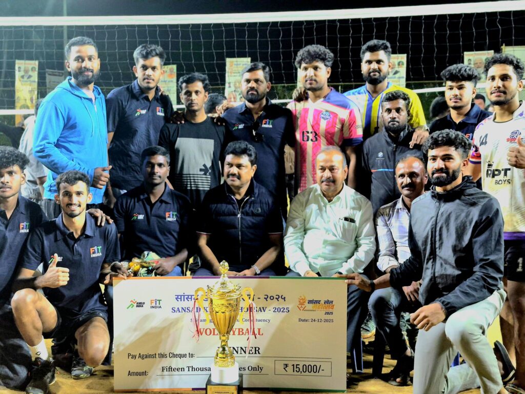 img 20251225 wa01543146206832491334474 ರಿಪ್ಪನ್ ಪೇಟೆಯ ಗರ್ವ: ಆಯುಷ್ ಎಸ್.ಆರ್.ಗೆ 200 ಮೀ. ಓಟದಲ್ಲಿ ಚಿನ್ನ, 100 ಮೀ. ಬೆಳ್ಳಿ, ರಿಲೇಯಲ್ಲಿ ಮೊದಲ ಸ್ಥಾನ |SSVVC ವಾಲಿಬಾಲ್ ನಲ್ಲಿ ರನ್ನರ್‌ಅಪ್