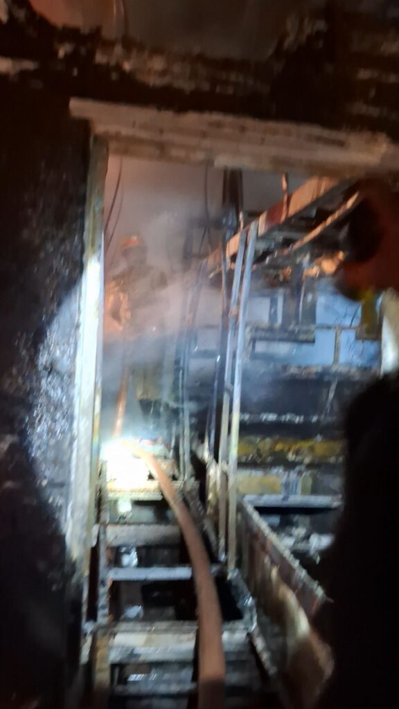 20260127 2339596185341569872744106 ಬೆಂಗಳೂರಿಗೆ ತೆರೆಳುತ್ತಿದ್ದ ಬಸ್ ಬೆಂಕಿಗಾಹುತಿ!!