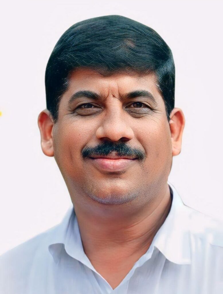 9hnr3photo1609168696567736097 ನೆಹರೂ ಮೈದಾನದ ಬೇಲಿ ಕಿತ್ತು ಫುಡ್‌ಕೋರ್ಟ್ ನಿರ್ಮಾಣಕ್ಕೆ ಜನಸಾಮಾನ್ಯರ ವಿರೋಧ