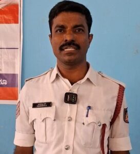 ರಕ್ತದಾನ ಮಾಡಿ ಜೀವ ಉಳಿಸಿ, ಆರೋಗ್ಯದಿಂದಿರಿ - ಪಿಎಸ್ಐ ರಾಜು ರೆಡ್ಡಿ 5 image editor output image60671945 1777389357715245872315438265285 ರಕ್ತದಾನ ಮಾಡಿ ಜೀವ ಉಳಿಸಿ, ಆರೋಗ್ಯದಿಂದಿರಿ - ಪಿಎಸ್ಐ ರಾಜು ರೆಡ್ಡಿ