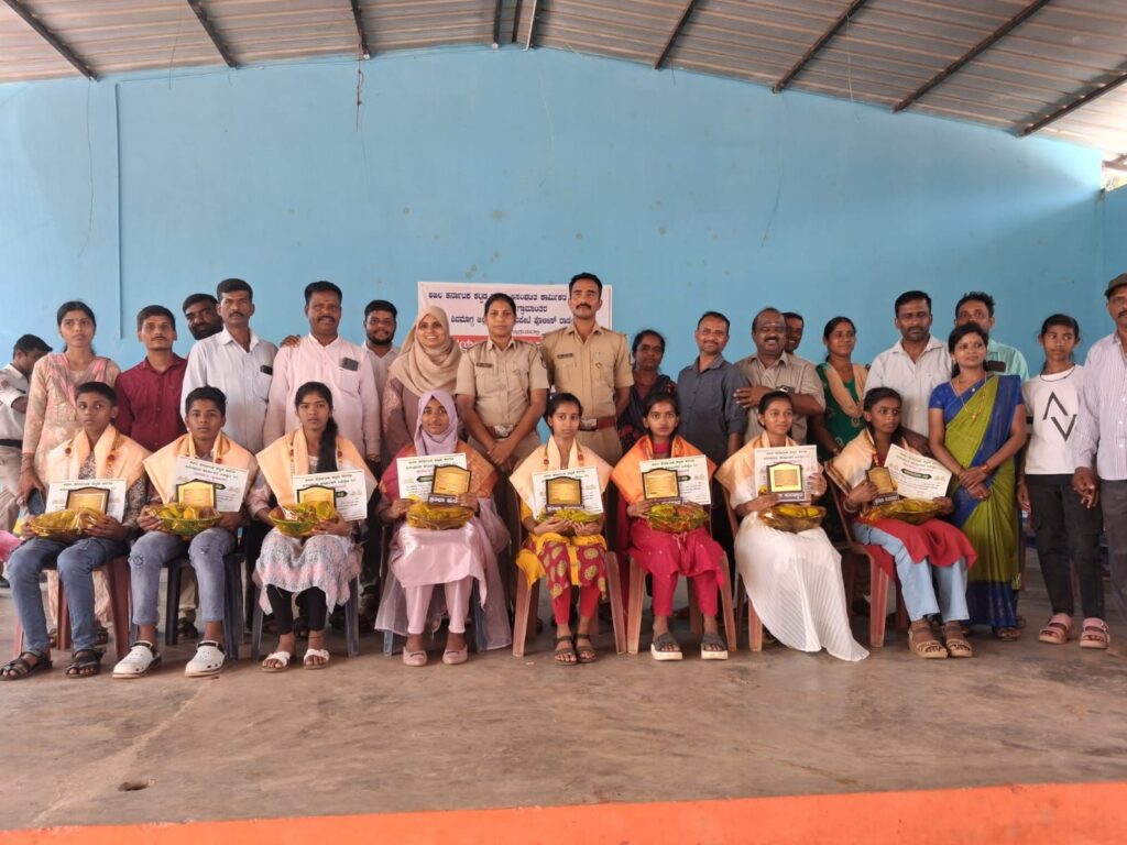 ರಕ್ತದಾನ ಮಾಡಿ ಜೀವ ಉಳಿಸಿ, ಆರೋಗ್ಯದಿಂದಿರಿ - ಪಿಎಸ್ಐ ರಾಜು ರೆಡ್ಡಿ 4 img 20260428 wa00147671810054607321126 ರಕ್ತದಾನ ಮಾಡಿ ಜೀವ ಉಳಿಸಿ, ಆರೋಗ್ಯದಿಂದಿರಿ - ಪಿಎಸ್ಐ ರಾಜು ರೆಡ್ಡಿ
