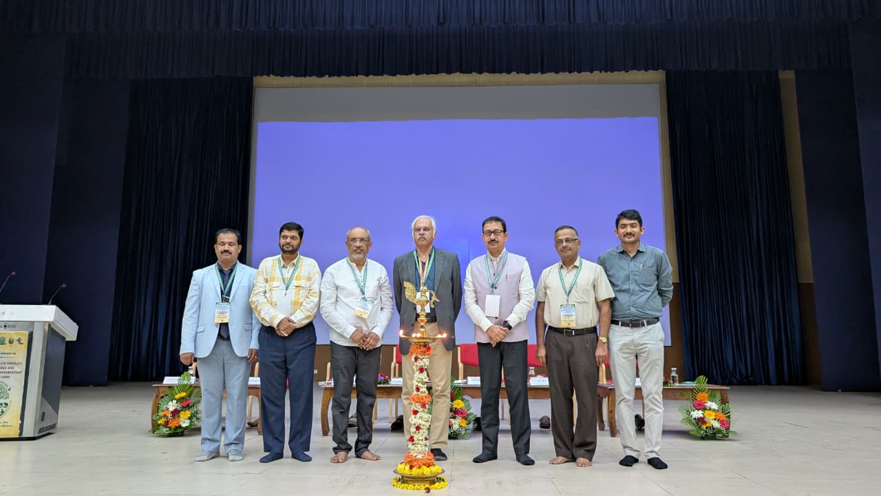 IMG 20260514 WA0013 ಕುವೆಂಪು ವಿವಿಯಲ್ಲಿ ಮಾನವ -ವನ್ಯಜೀವಿ ಸಂಘರ್ಷ ಕುರಿತು ರಾಷ್ಟ್ರೀಯ ಸಮ್ಮೇಳನ