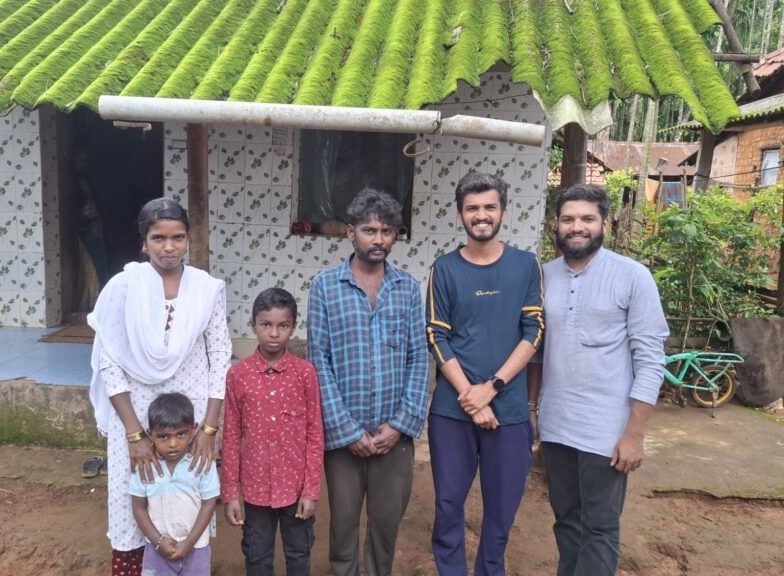 ಧೈರ್ಯಕ್ಕೆ ವಯಸ್ಸಿನ ಮಿತಿ ಇಲ್ಲ: ತಂದೆಯನ್ನು ಕಾಪಾಡಿದ 9 ವರ್ಷದ ಬಾಲಕ ನಂದನ್ | ಸಮಯಪ್ರಜ್ಞೆಗೆ ಸಾರ್ವಜನಿಕರ ಪ್ರಶಂಸೆ 4 image editor output image2052938914 17845112487503754732535421986905 ಧೈರ್ಯಕ್ಕೆ ವಯಸ್ಸಿನ ಮಿತಿ ಇಲ್ಲ: ತಂದೆಯನ್ನು ಕಾಪಾಡಿದ 9 ವರ್ಷದ ಬಾಲಕ ನಂದನ್ | ಸಮಯಪ್ರಜ್ಞೆಗೆ ಸಾರ್ವಜನಿಕರ ಪ್ರಶಂಸೆ