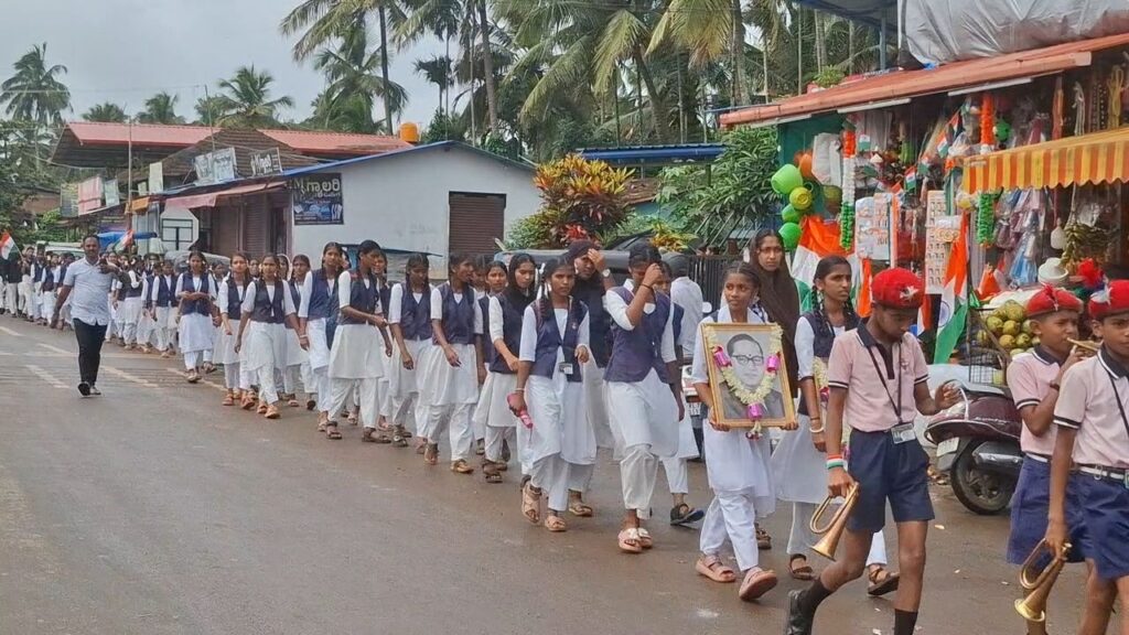 20260815 102355281297913080438544436494 ರಿಪ್ಪನ್‌ಪೇಟೆಯಲ್ಲಿ ಸಂಭ್ರಮದ ಸ್ವಾತಂತ್ರ್ಯೋತ್ಸವ:ದೇಶಭಕ್ತಿಯ ಕಲರವ,ಮೊಳಗಿದ ವಂದೇ ಮಾತರಂ ಘೋಷಣೆ