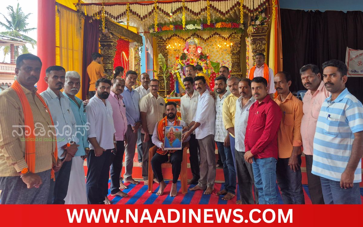 Addaheading 20260918 202623 0000 ರಿಪ್ಪನ್ ಪೇಟೆ: 59ನೇ ವರ್ಷದ ಗಣೇಶೋತ್ಸವಕ್ಕೆ ಭೇಟಿ ನೀಡಿ ಗಣಪತಿಯ ದರ್ಶನ ಪಡೆದ ಆರ್.ಬಿ.ಡಿ ಸಂಸ್ಥೆಯ ಮಹೇಶ್